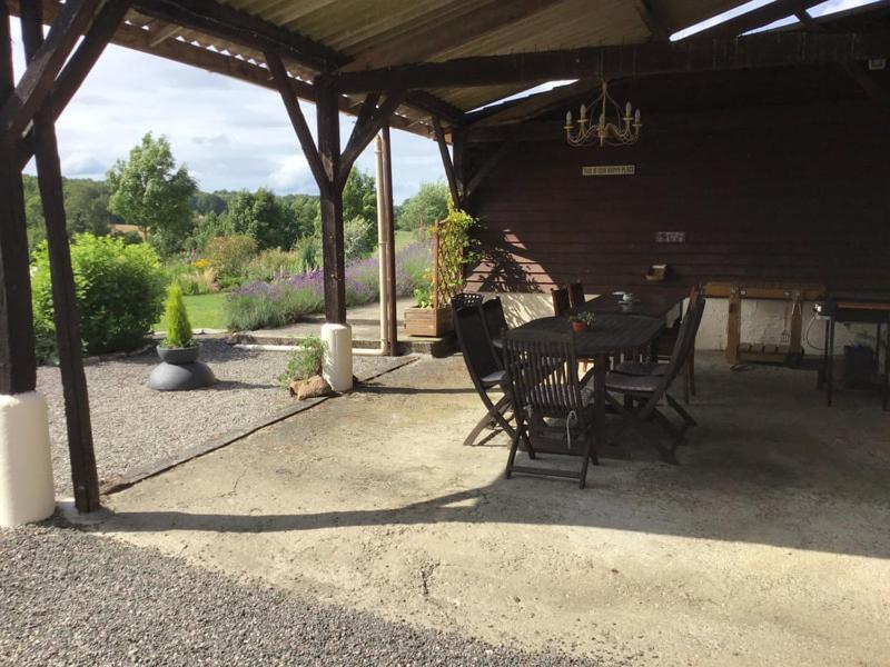 Les Verges Gites Exideuil-sur-Vienne Extérieur photo