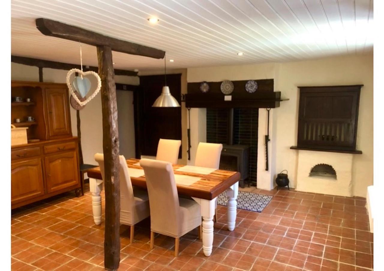 Les Verges Gites Exideuil-sur-Vienne Extérieur photo